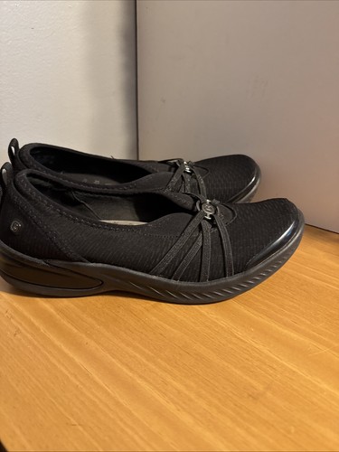 Women’s Size 9 B Zees Black Shoes - Picture 2 of 5