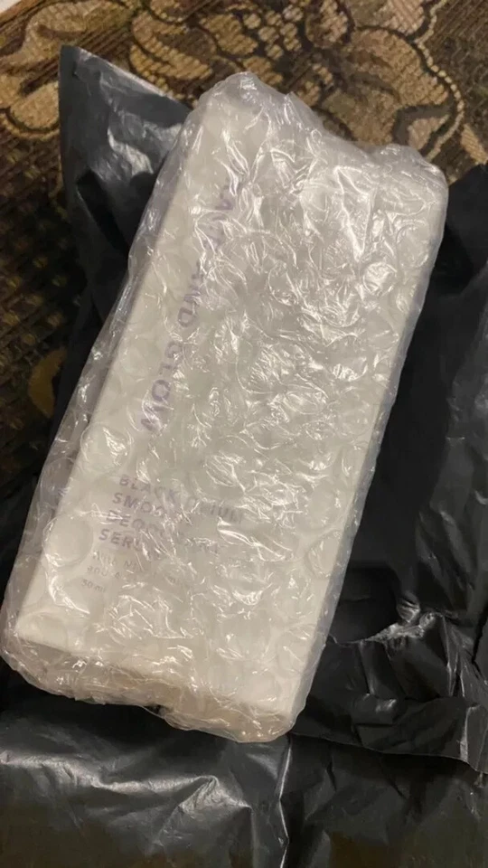 Suero desodorante suave Grace and Glow enrollable para aclarar la piel de las axilas 50 ml Foto 4 de 4