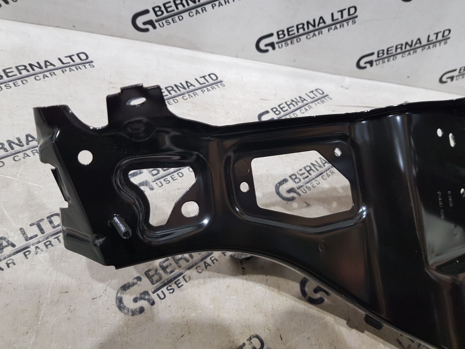 MINI Countryman F60 Right Headlight Bracket Mount 7378746 2018 for 