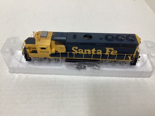 Athearn #94704 escala HO “Santa Fe” GP40X Rd. #3802 | Condition: Used