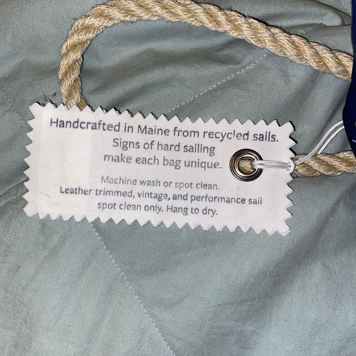 Sea Bags Maine Bucket Bag winter Christmas lighthouse scene brand new - Picture 4 of 8