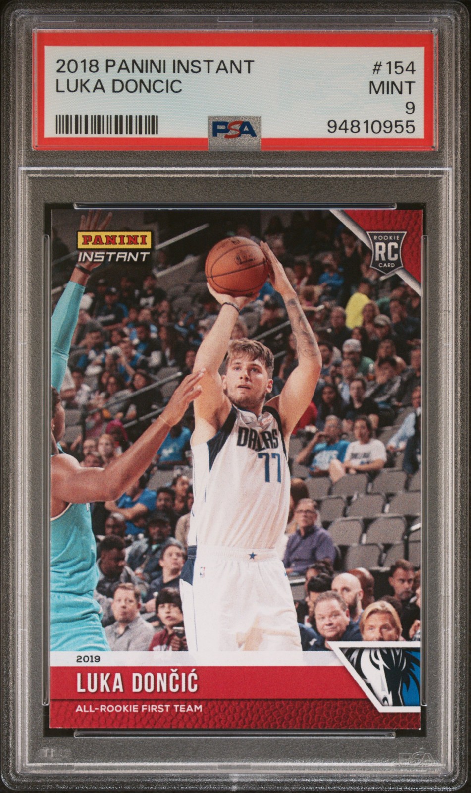 2018 PANINI INSTANT #154 LUKA DONCIC ROOKIE RC /329 PSA 9