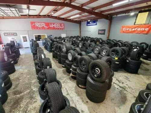 (40) OEM TPMS TIRE PRESSURE SENSORS *2021 CHEVY TAHOE GMC YUKON 13533166  - Image 4 of 4