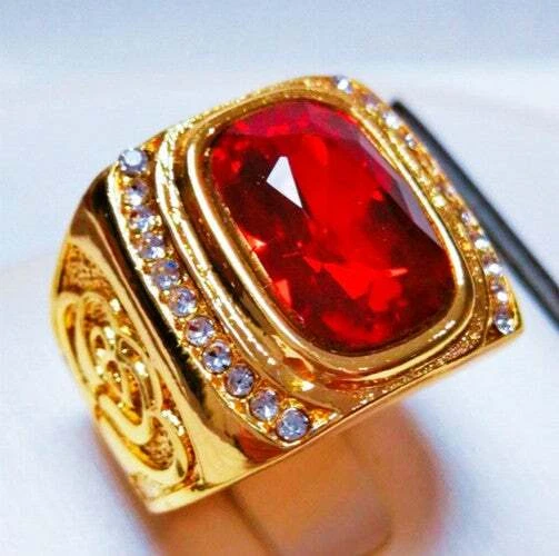 Anillo masculino; Piedra de circón rojo oblongo de 2 quilates relleno de oro amarillo de 14 quilates 3 mm x 4 mm talla 12 Foto 2 de 4