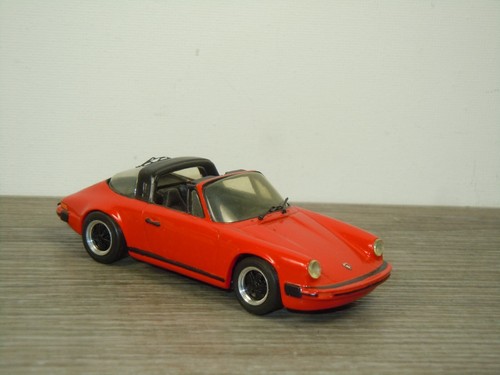 Porsche 911 Targa - Provence Moulage - 1:43 in Box *67197 - Bild 5 von 6