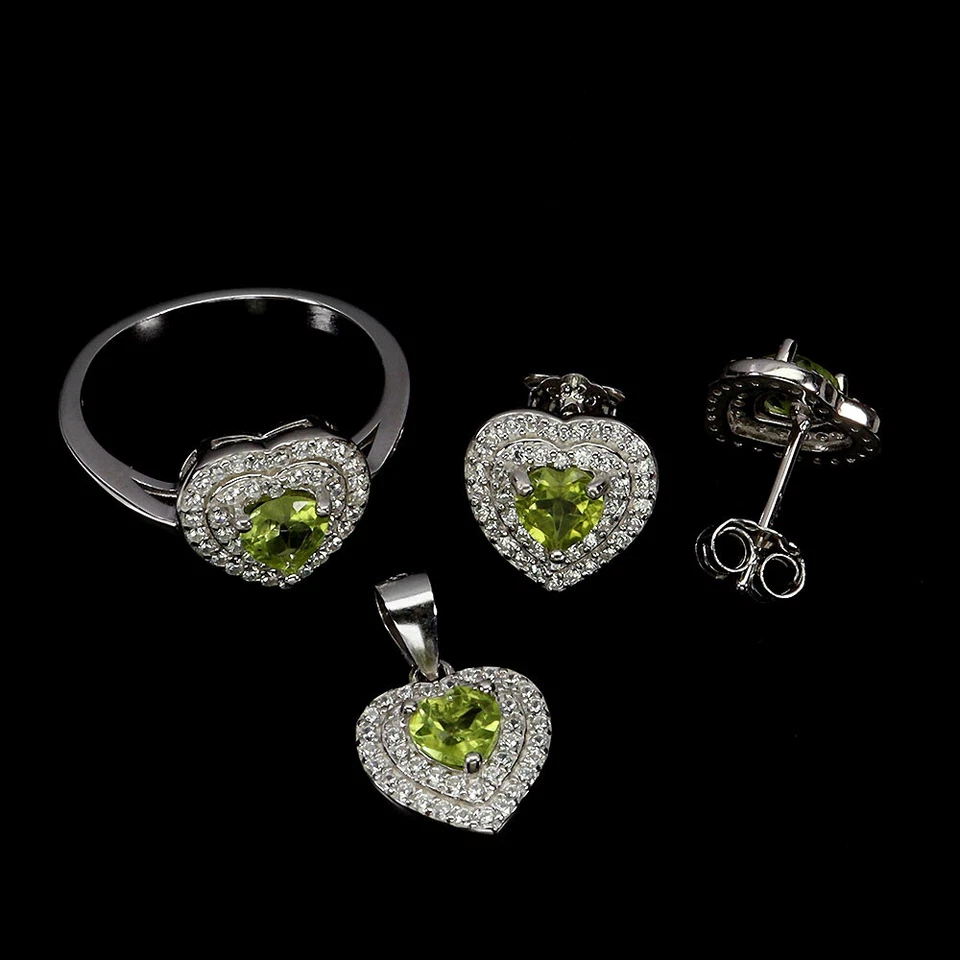 Valentine 925 Argento Sterling Set Cuore Peridoto 5mm Gemma Gioielli Misura 7 - Immagine 2 di 4
