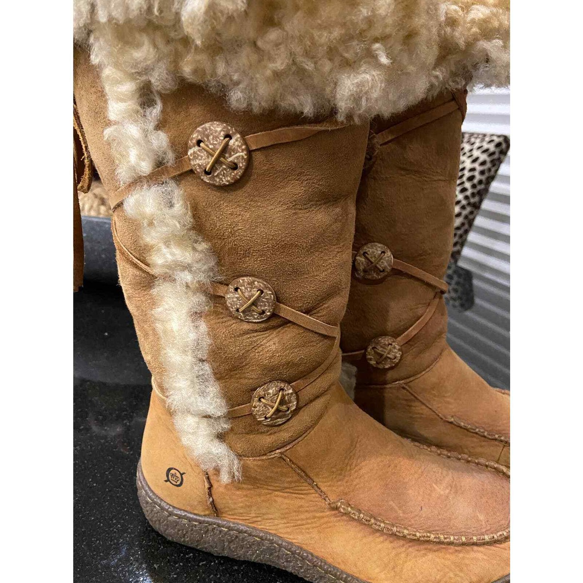 Born -suede leather Moccasin style boots sz 8 or 39 | eBay display picture 1