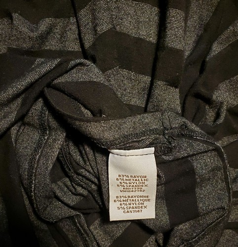 Liz Lange Maternity Black And Grey Shimmer Striped 3/4 Sleeve Top Size Medium - Picture 5 of 5