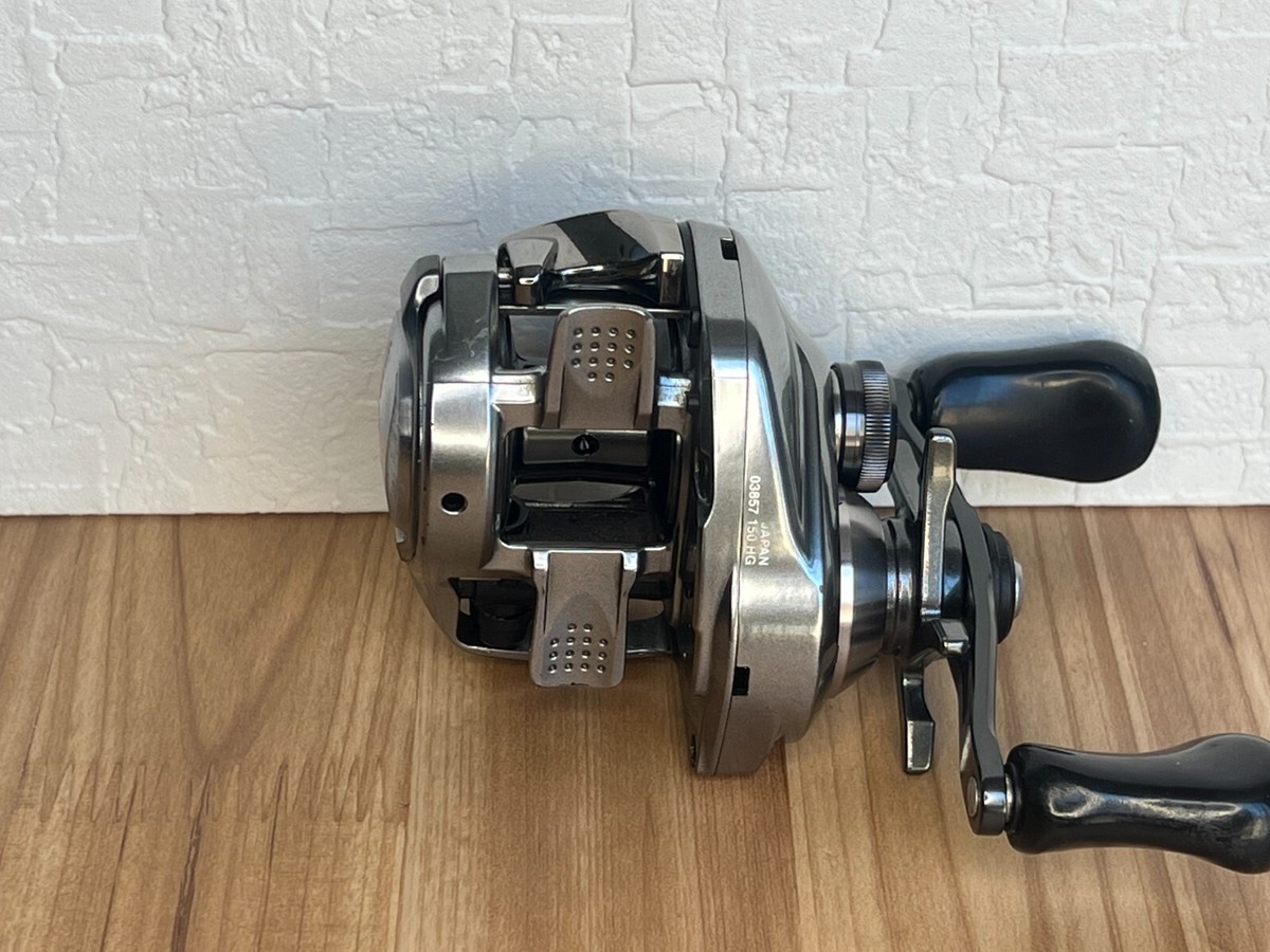 【美品】SHIMANO Bantam MGL リール　18 Baitcasting Reel 18 Bantam MGL RIGHT 5RL100000 From Japan IN