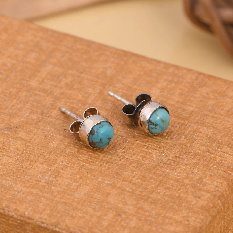 925 Sterling Silver Round Kingman Turquoise Stud Earrings With Oxidized Color - Image 4 of 4