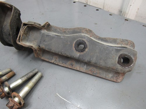 Honda Civic Automatic Transmission Mount Front Brace 1992-1995 OEM - Picture 5 of 8