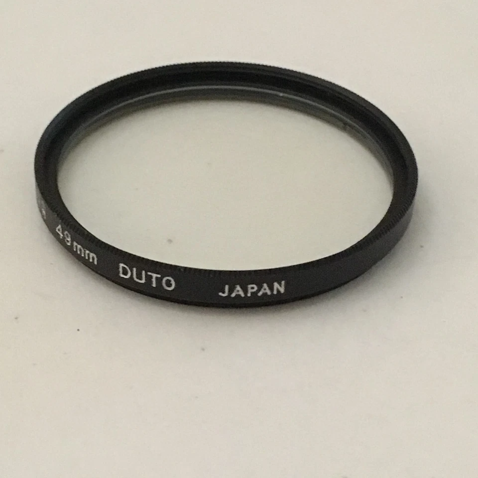 VINTAGE OLD NEW STOCK HOYA 49MM DUTO SCREW IN FILTER WITH CASE AND BOX - Image 3 of 4