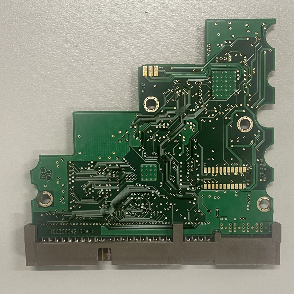 Seagate ST340014A 3.5" 40GB ATA/100 HDD PCB Board 100306042 REV A FW 3.06 - Image 3 of 4