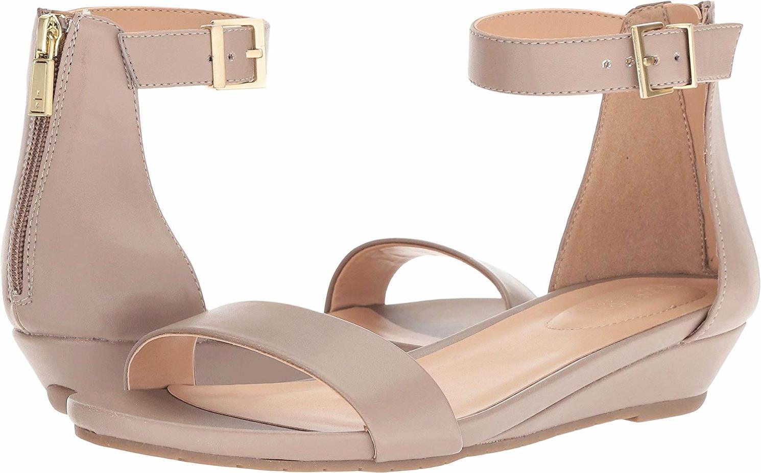 Kenneth Cole Reaction De Mujer Viber y Correa en el Tobillo Bajo Sandalia de cuña Kenneth Cole Reaction De Mujer Mujer Mujer Viber y Correa en el Tobillo Bajo Sandalia de cuña Más asequible