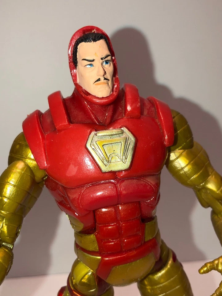 "Estatuilla Iron Man Tony Stark 7,5"" Marvel Toy Biz 2006 sin máscara, limpia" Foto 2 de 4