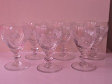 Clear etched/printed glass vintage grape vine design wine glass MCM