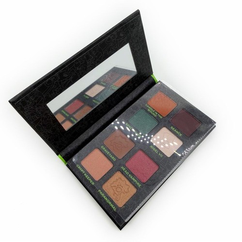 Makeup Revolution Simpsons Treehouse of Horror Eyeshadow Palette Alien Maggie - Picture 7 of 9