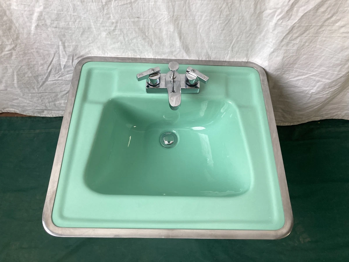 Vtg Mid Century Jadeite Ming Green Porcelain Drop In Bath Sink