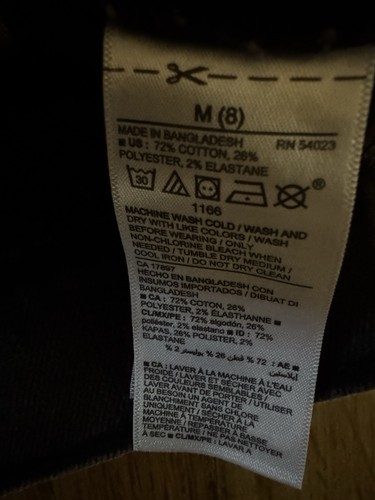 Chaqueta vaquera negra Old Navy para niñas talla mediana 8 - Imagen 3 de 4