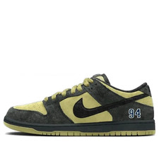 Supreme x Nike Dunk SB Low Camper Green for Sale | Authenticity