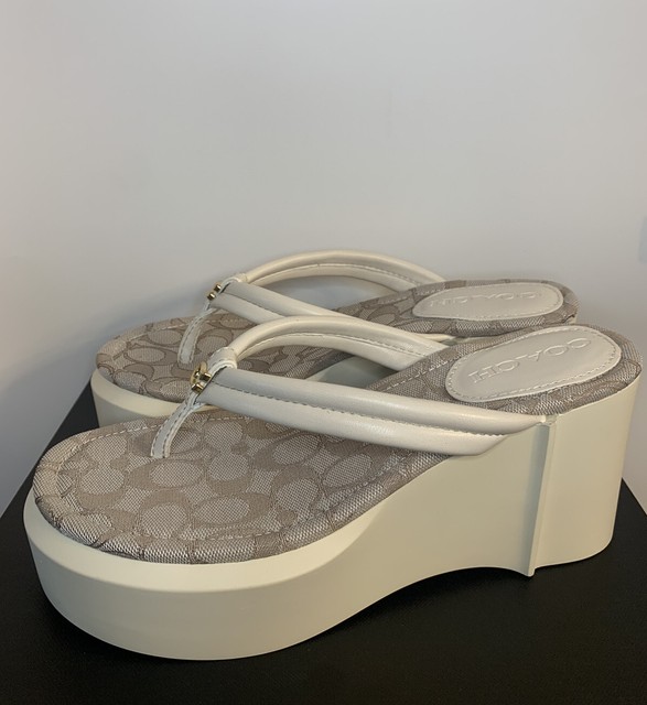 - Womenâs Coach Franki Chalk Leather Wedge Flip Flop Sandals Size 10 for sale online | eBay
