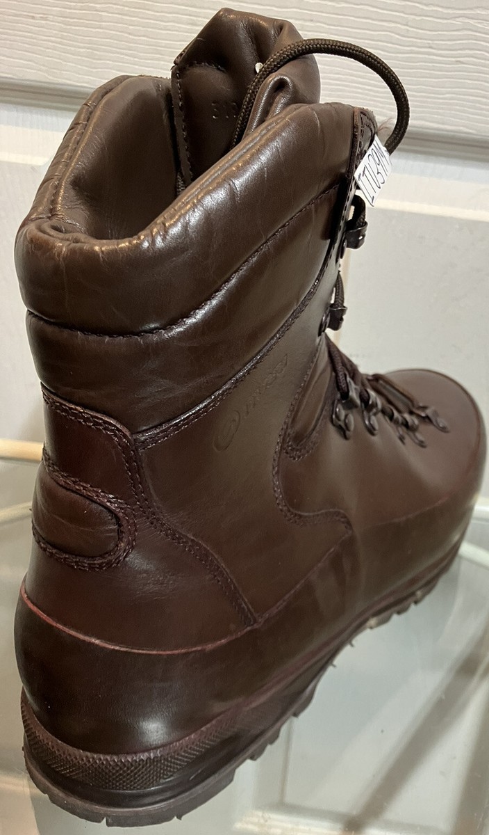 Bottes De Combat Iturri Taille UK 9 - Cuir Imperméable, Issue De L'armée, Modèle A19