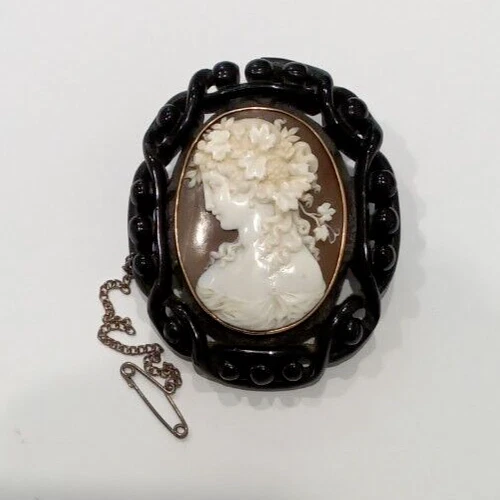 VERY LARGE ANTIQUE WHITBY JET AND CAMEO BROOCH 6 X 5 CM eBay