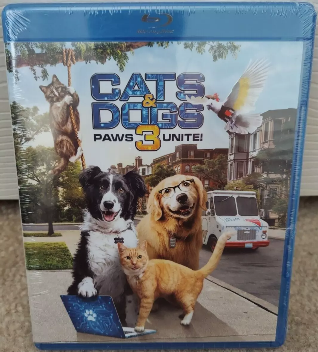 Cats & Dogs 3: Paws Unite!, Trailer