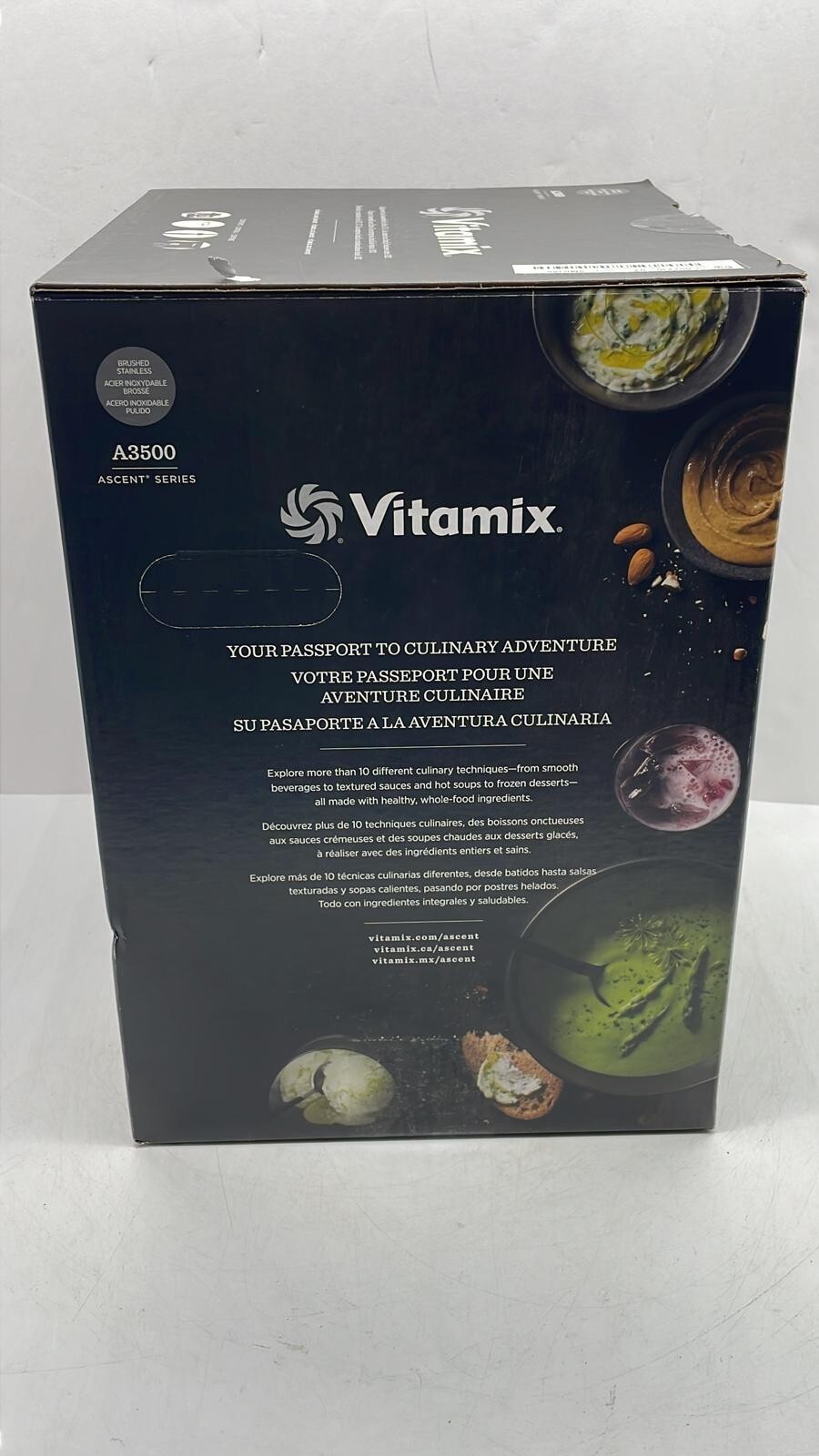 Vitamix A3500 Ascent Series Smart Blender + Container Brushed