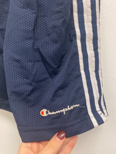 Champion Boy's Essential Script Logo Mesh Shorts Size M (5-6) - Picture 2 of 6
