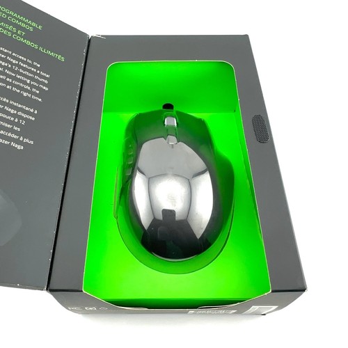 Souris gaming ergonomique RGB MMO Razer Naga Chroma - RZ01-01610100-R3U1 - Photo 2/13