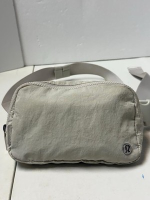Lululemon Everywhere Belt Bag - White Opal Preowned