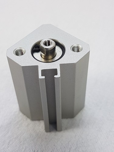 SMC CDQ2A12-10DC Compact Pneumatic Cylinder - Unused - Picture 6 of 8