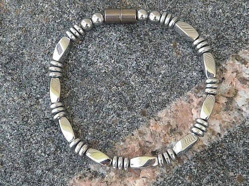 Collar de tobillera 100% plateado terapia magnética hematita triple fuerza - Imagen 6 de 7