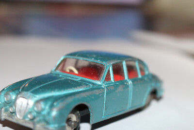 Boîte Vide Dinky Toys – Daimler 2L V8 – Modèle 146 – Collection