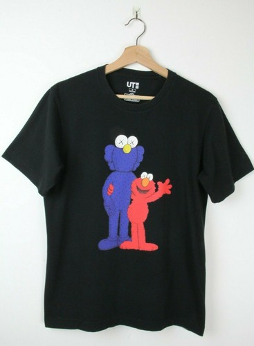 KAWS X SESAME STREET X UNIQLO T Shirt 
