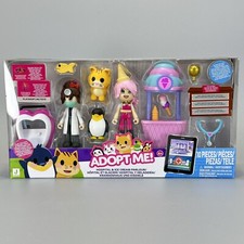 Roblox Adopt Me Hospital  Ice Cream Parlour Friends Pk Bundle w/ Virtual Code