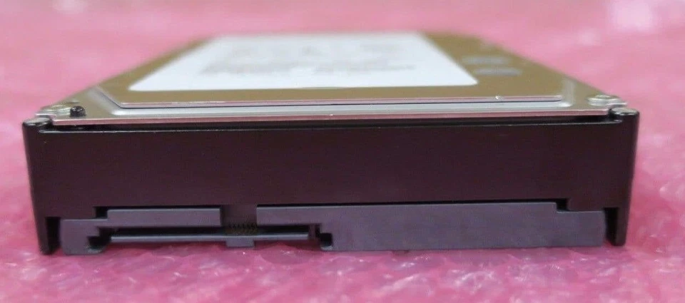 Nexsan Hitachi GST HUS156045VLS600 3.5" 450GB 15K SAS 6Gb/s Hard Drive 0B23662 - Image 3 of 4