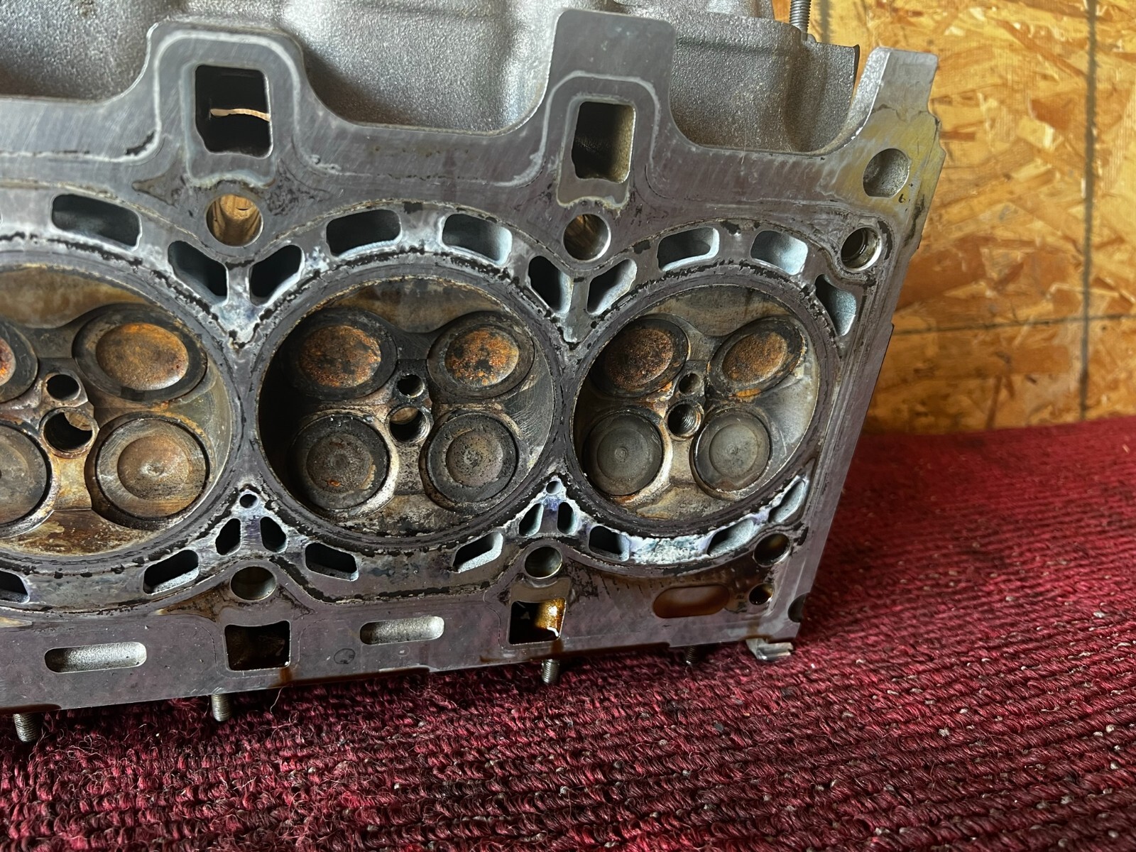 2011 BMW N55 6-cyl Turbo 3.0l Engine Cylinder Head W Valves E90  
