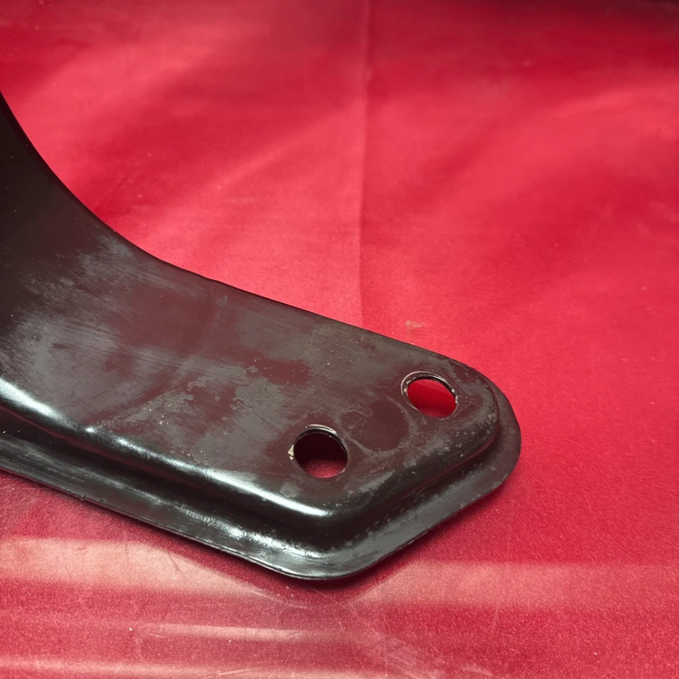 ☑️ Soporte de varilla de tensión 90-96 Nissan 300zx Z32 OEM LH montaje lateral izquierdo del conductor Foto 2 de 4