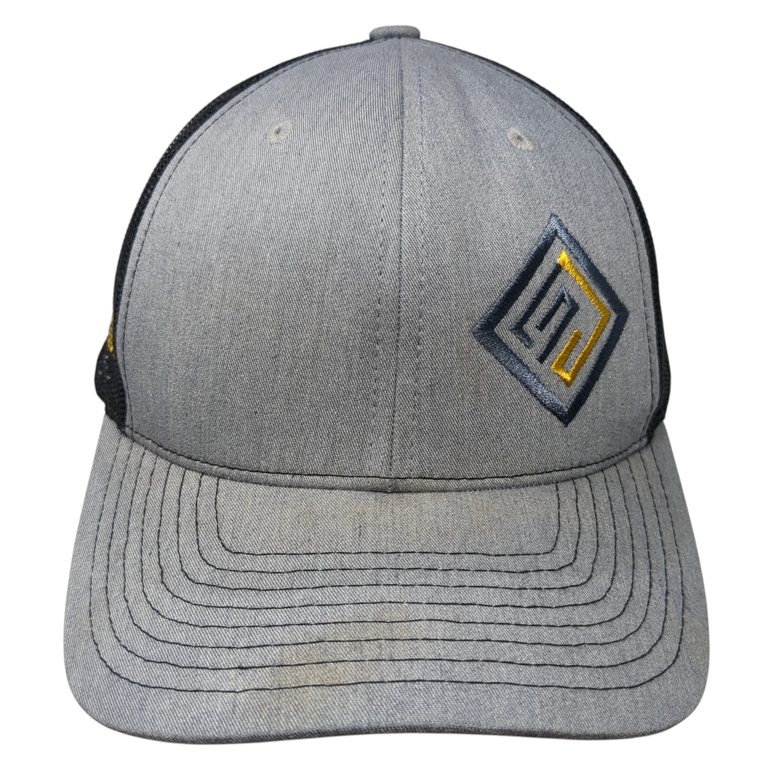Solid Gold Snapback Mesh Back Trucker Hat Gray On… - image 1
