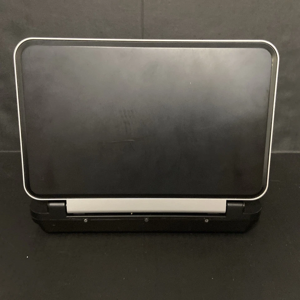 RCA DRC6309 Portable DVD, Audio CD Player w/ Car Plug W/case - Image 3 of 4