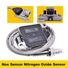 NOx Sensor Outlet For Cascadia Detroit DD13 DD15 DD16 A0101532328 5WK97339A