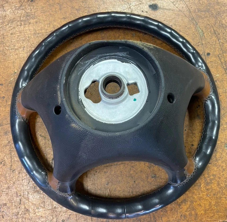 00-03 Mercedes W208 CLK320 E430 E320 Volante Driver Negro OEM Designo Foto 3 de 4