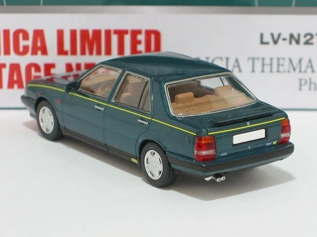 Lancia Theme 8.32 Phase I Green Tomytec 1/64 Mini Car, New, Rare - Image 2 of 4