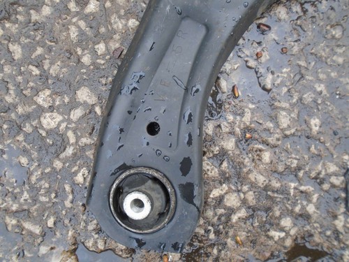 SEAT IBIZA LOWER ARM/WISHBONE (FRONT DRIVER/RIGHT SIDE) 2008-2015 - Picture 4 of 9