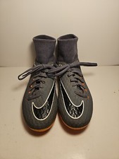 Size 7 NIKE SKIN HYPERVENOM X INDOOR SOCCER TURF SHOES