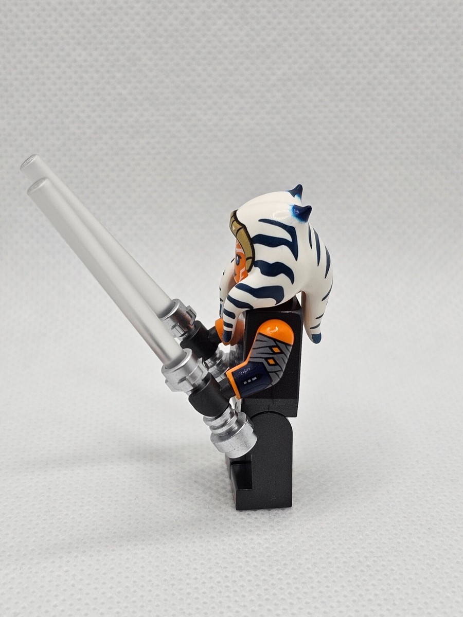 LEGO STAR WARS 75362 T-6 Jedi Shuttle Ahsoka Tano Sabine