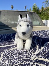 Toys R Us Siberian Husky Wolf Dog Plush Gray Black White Blue Eyes 2015 15  