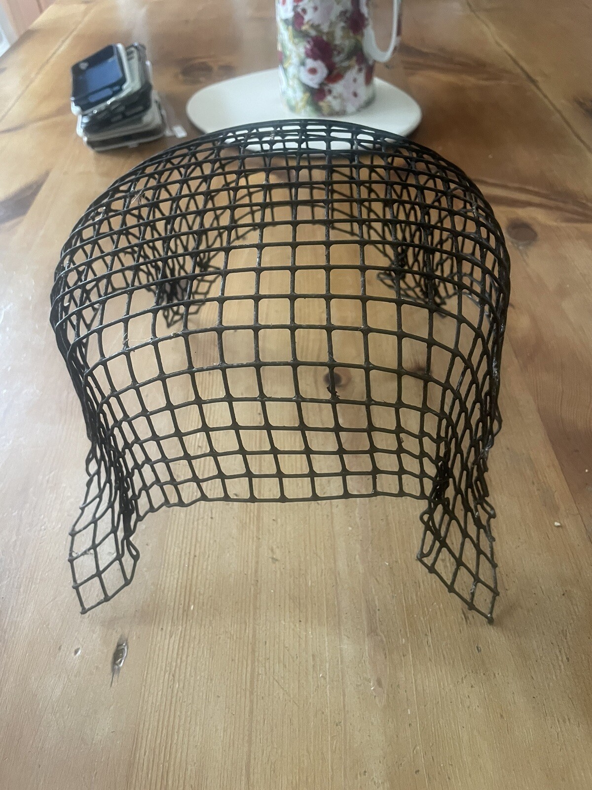 Chimney Cowl cage stop birds nesting. discreet fitting sits inside